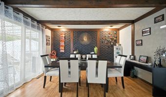 4289 Wedgewood Dr, Austintown, OH 44511