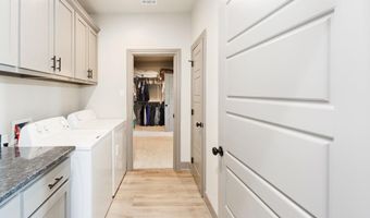 170 Rolling Hills Blvd, Alvord, TX 76225