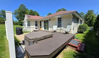 135 Hotel Rd, Auburn, ME 04210