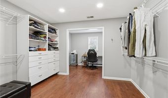 127 Laurel Ridge Dr, Alpharetta, GA 30004