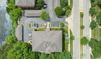 941 N Swift Rd 201, Addison, IL 60101