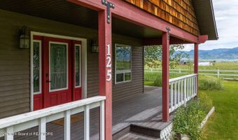 125 WAGON RUT Ln, Auburn, WY 83111