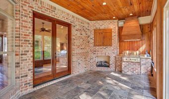 316 Woodlands Green Pl, Brandon, MS 39047
