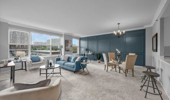 77 S Evergreen Ave 206, Arlington Heights, IL 60005