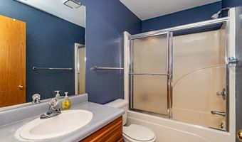 4714 Todd Dr, Ames, IA 50014