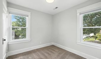 5635 Ridge Ave, Cincinnati, OH 45213