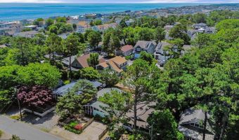 110 CAROLINA St, Dewey Beach, DE 19971