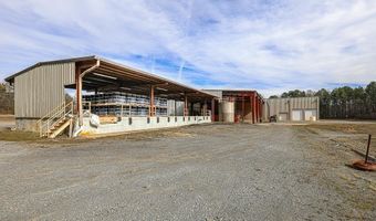 3200 S Reynolds Rd, Bauxite, AR 72011