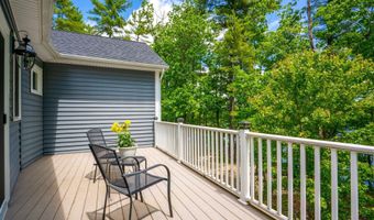 271 Red Gate Ln, Acton, ME 04001