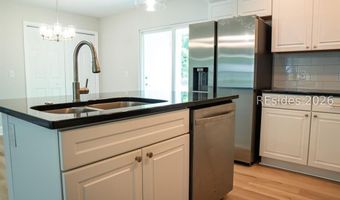 9 Burlington Cir, Beaufort, SC 29906
