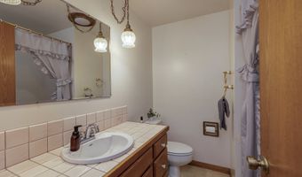 19565 SW SOUTHVIEW Pl, Beaverton, OR 97078