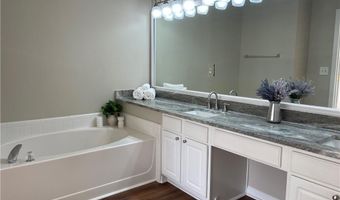 2911 Commonwealth Cir, Alpharetta, GA 30004