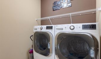 629 MARY PAULA Dr, Apopka, FL 32712