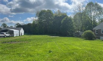 805 Utica Ave, Akron, OH 44312