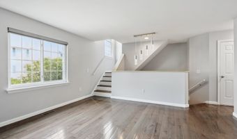 14 South St 20, Danbury, CT 06810