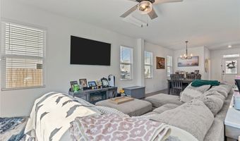 55 Walkabout Dr, Aberdeen, NC 28315