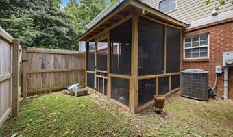 18 Princeton Place Dr, Adairsville, GA 30103