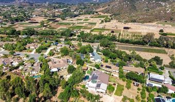26305 N Broadway, Escondido, CA 92026
