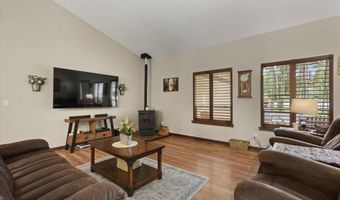 200 DANCING LIGHTS Ln, Athol, ID 83801