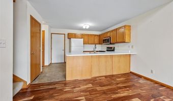 4255 Eisenhower Ln 17, Ames, IA 50010