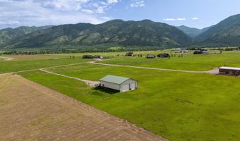 577 SHOOTING STAR Dr, Bedford, WY 83112