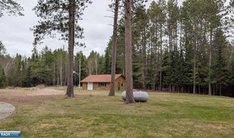 8854 River Dr, Angora, MN 55703