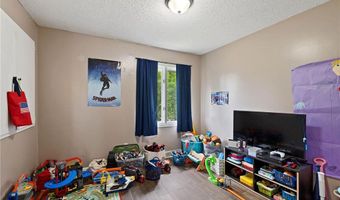 121 Chaparral Dr, Apple Valley, MN 55124