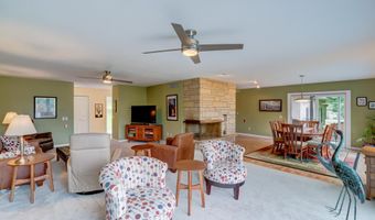 5498 Jan Dr, Fitchburg, WI 53711
