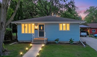 609 S MEMORIAL Dr, Appleton, WI 54914