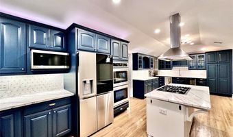 59 Western Concourse, Amity Harbor, NY 11701