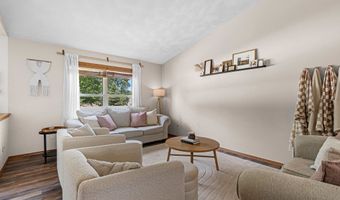 W5370 AMY Avenue, Appleton, WI 54915