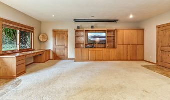 550 Crowson Rd, Ashland, OR 97520