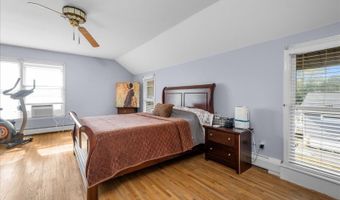 18 Ellice St, Bayonne, NJ 07035