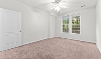 24701 BYRNE MEADOW Sq 108, Aldie, VA 20105