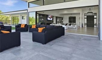7663 E Corto, Anaheim, CA 92808