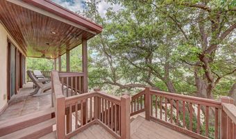 1009 N Loop Rd, Alpine, TX 79854