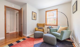 47 Sunnyside Dr, Athens, OH 45701