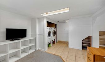 28 Sylvan Ave, Bergenfield, NJ 07621