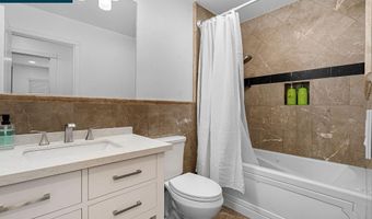 640 Elsa Dr, Santa Rosa, CA 95407