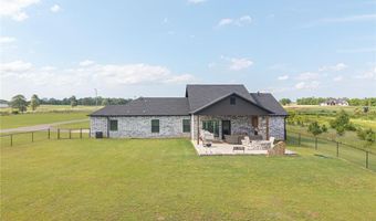 2215 Deepwood Dr, Alma, AR 72921