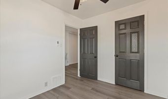 2539 E 10TH St, Cheyenne, WY 82001