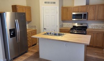 9568 Great Lakes Dr, Cal Nev Ari, NV 89039