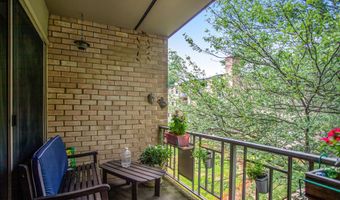 12203 ACADEMY Way 13, Rockville, MD 20852