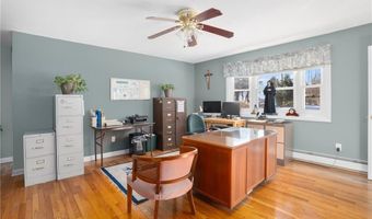 7 Restmere Ter, Middletown, RI 02842