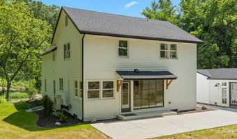 101 Carl Dr NE, Ada, MI 49301