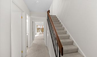 4619 MAYHUNT Ct, Alexandria, VA 22312