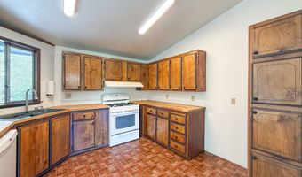 96134 FOXGLOVE Way, Brookings, OR 97415