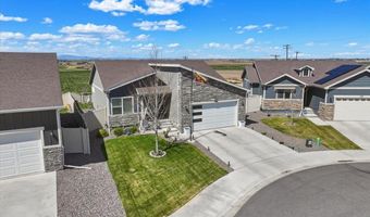 715 Apex Trl, Ault, CO 80610