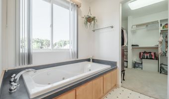2669 CHICAGO St, Albany, OR 97322