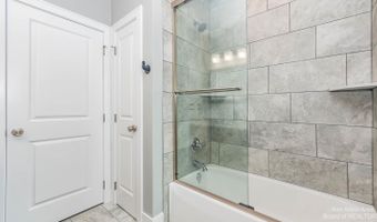 23 Loon Ln, Ann Arbor, MI 48103